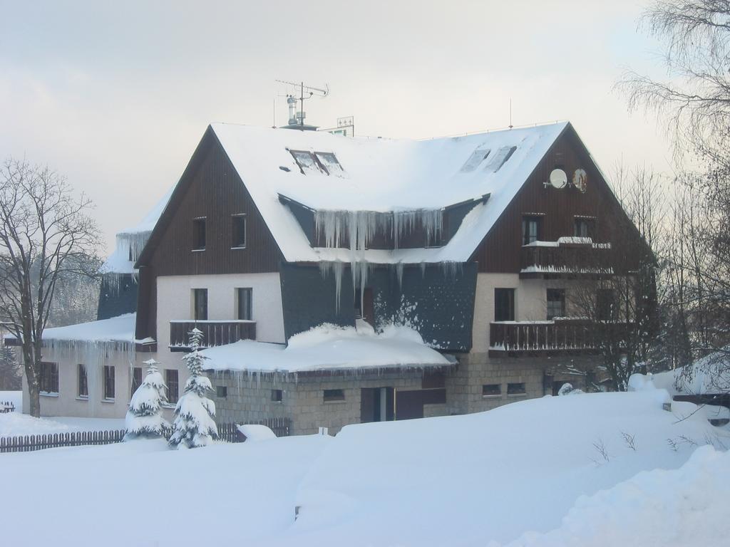 Hotel Na Vyhlidce Kořenov Exteriör bild